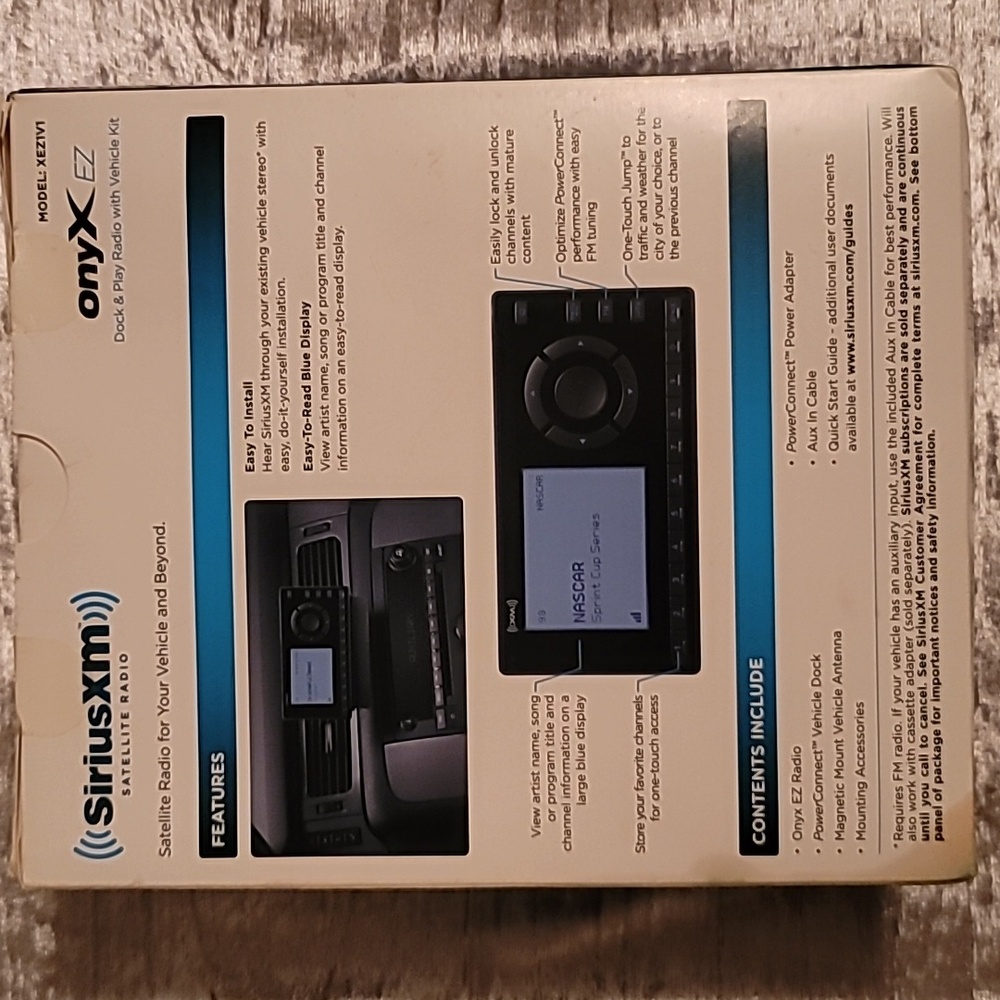 NEW Sealed Box Sirius Satellite Radio onyx EZ Dock & Play - Picture 2 of 4